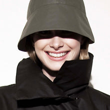 Lade das Bild in den Galerie-Viewer, chapeau couleur bronze