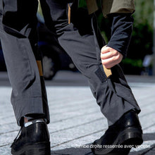 Carica l'immagine nel visualizzatore di Gallery, pantalon reserree avec veclros