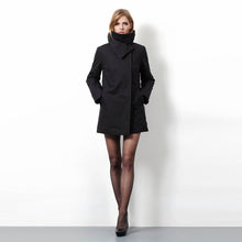 Charger l'image dans la galerie, waterproof women jacket bicycle