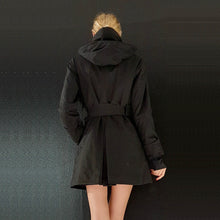 Carica l&#39;immagine nel visualizzatore di Gallery, french women black jacket

